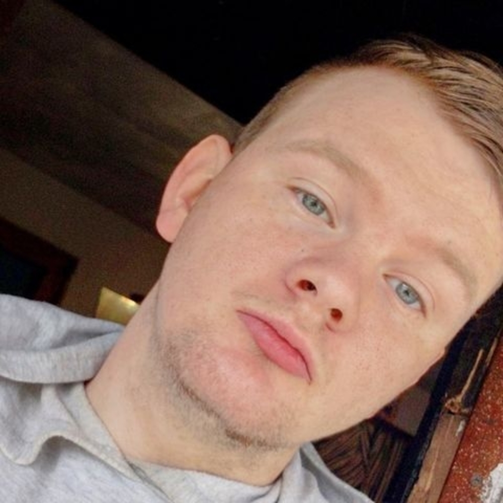Meet your Posher, Blake